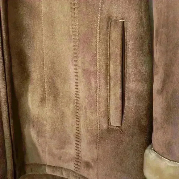 Gallery Women’s faux fur Brown jacket - Picture 4 of 6